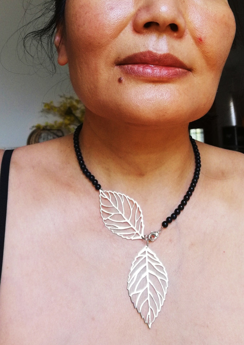 leaves necklace, short one