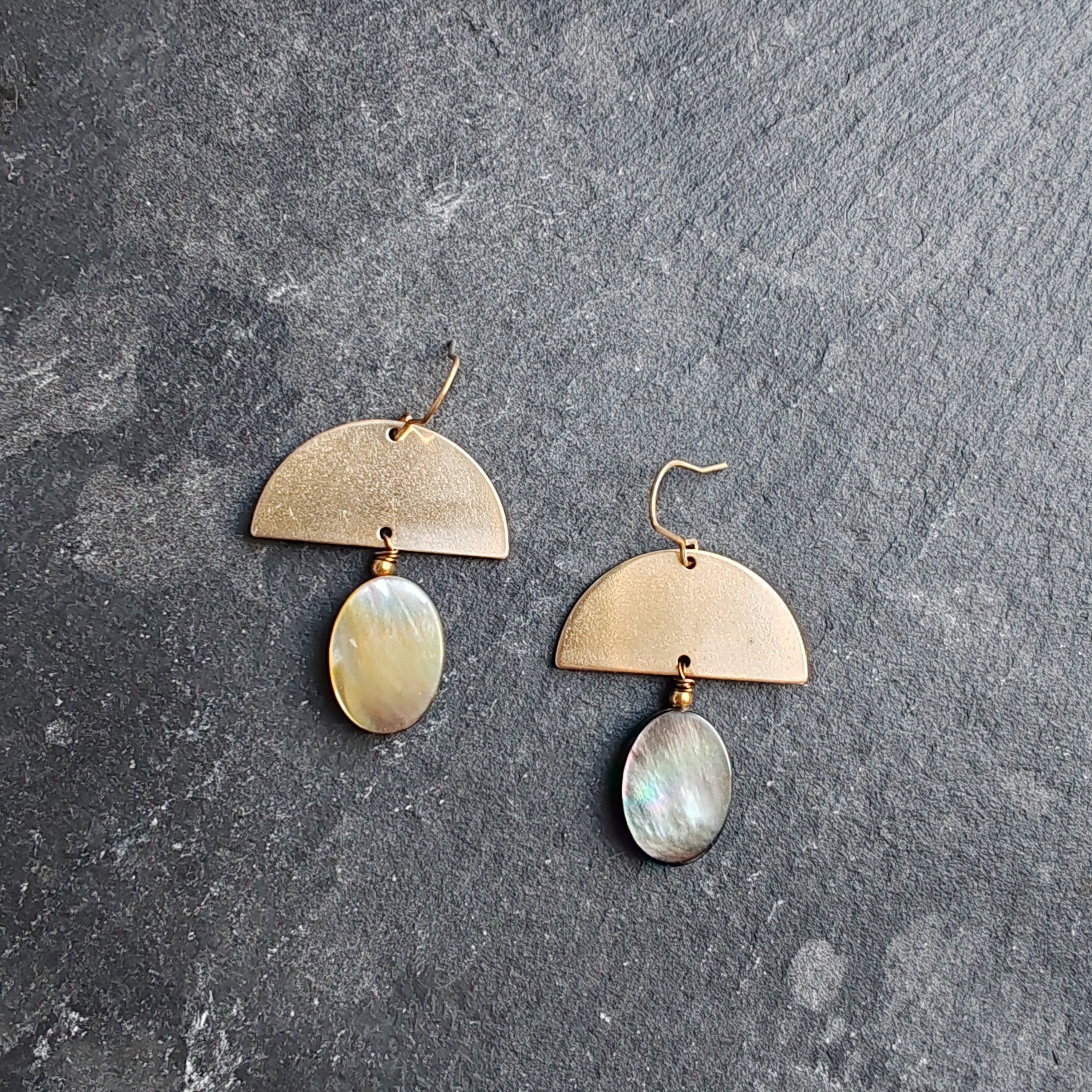 Grey shell and Brass earrings, mushroom shape