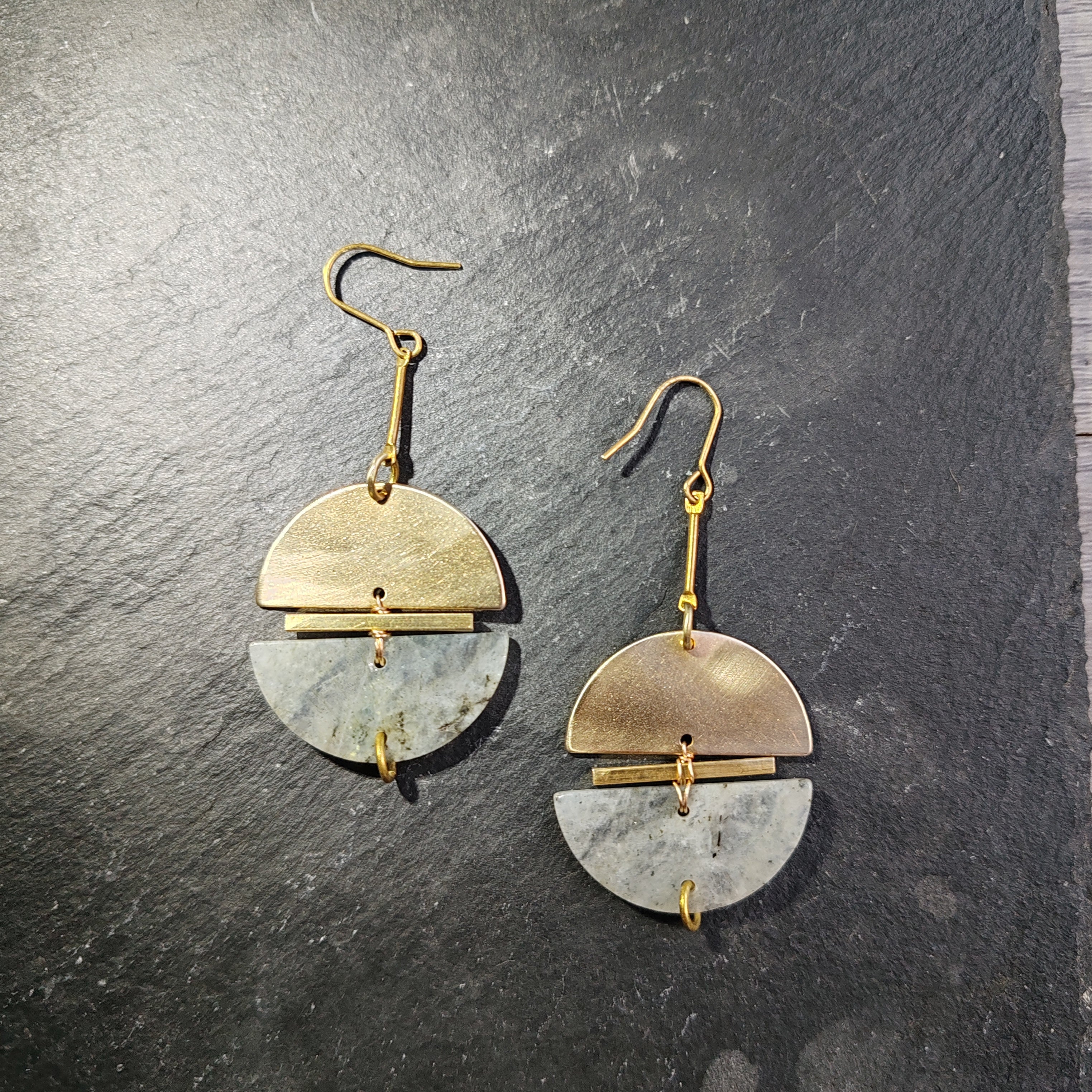 Yin-Yang Moon earrings stone and Brass