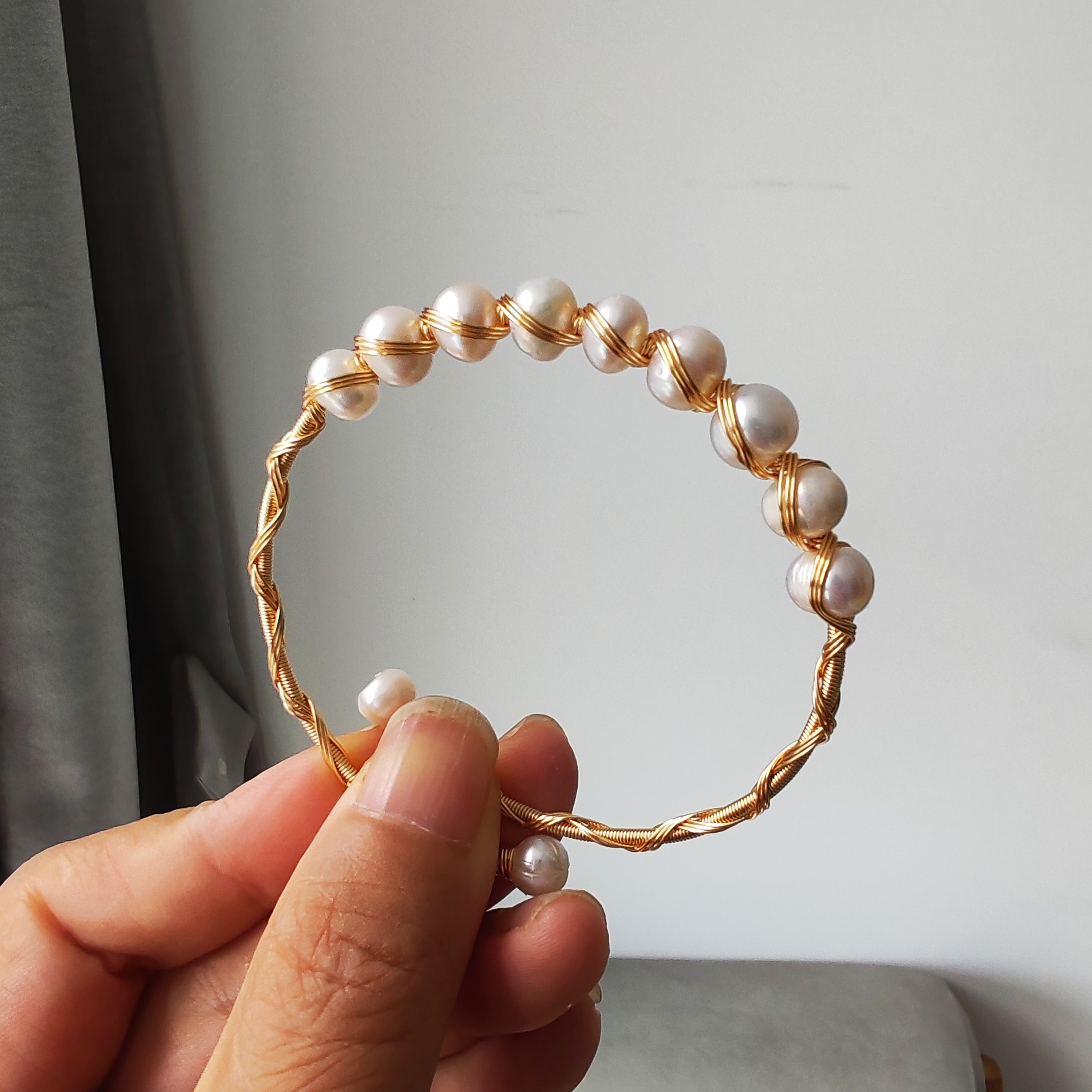 14K goldclad wiring bracelet with 6mm natural stones/pearls