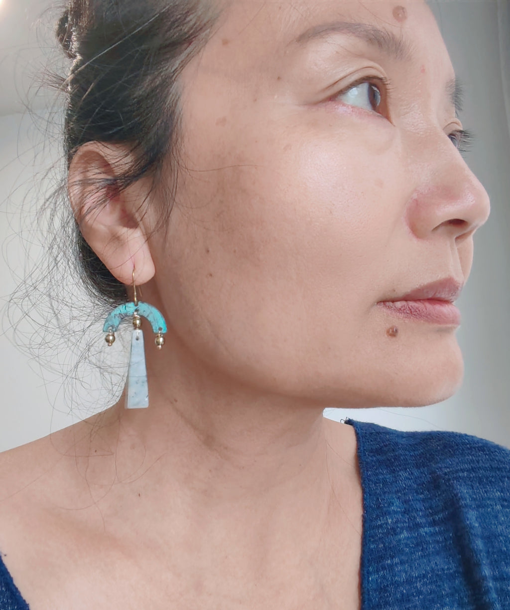 Blue Flame earrings collection, with labrorite stone