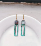 Blue earrings collection, with square shell