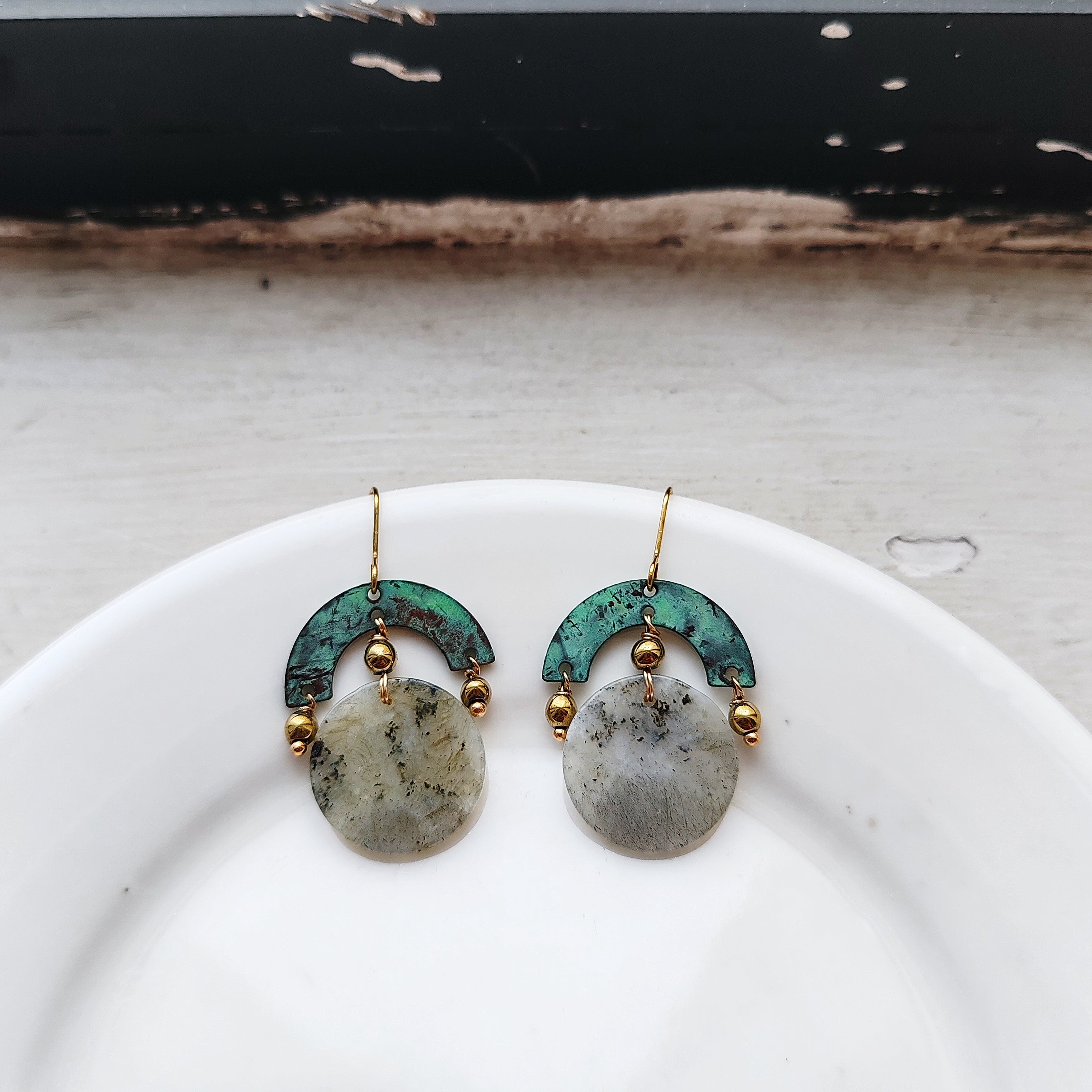 Blue Flame earrings collection, with labrorite stone, round shape
