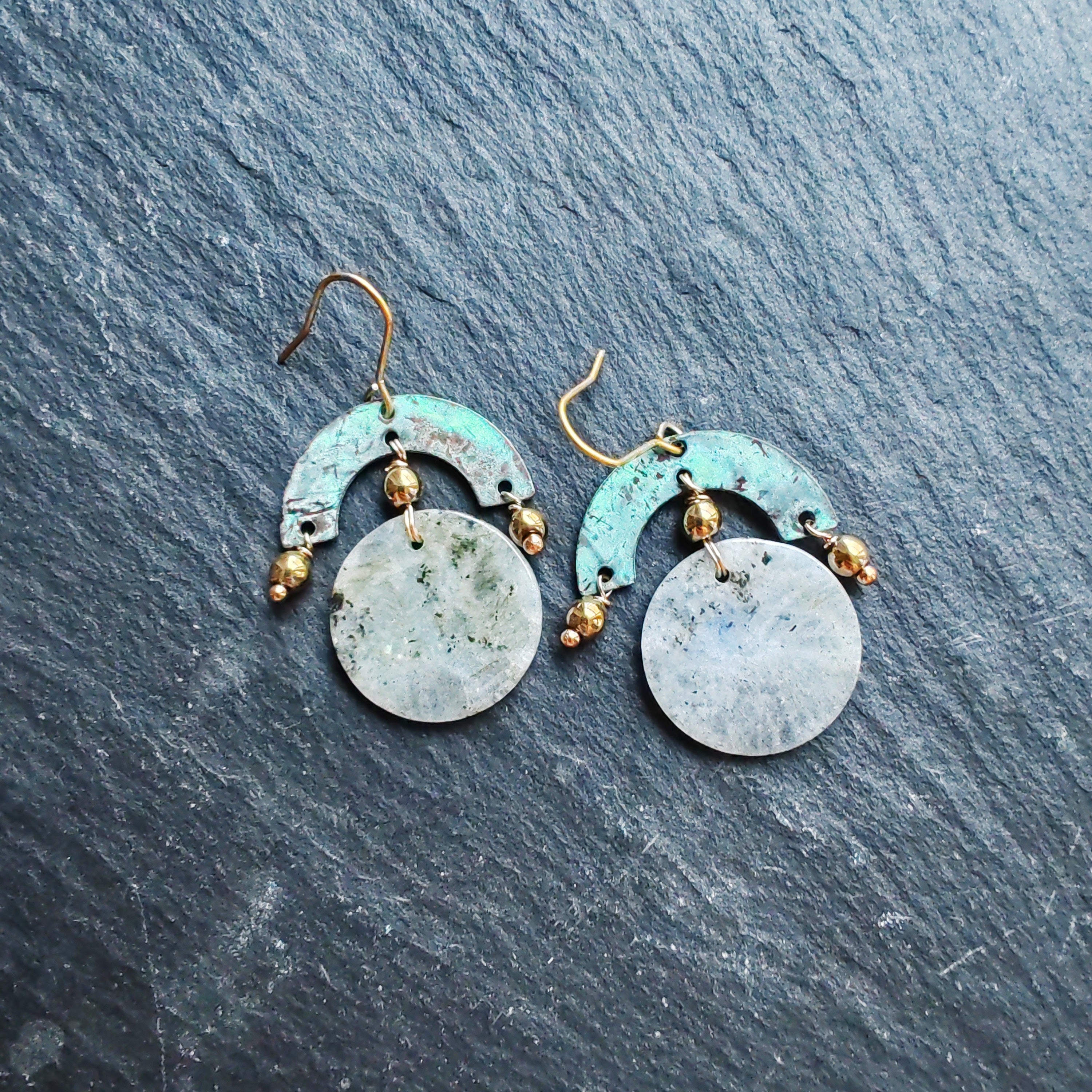 Blue Flame earrings collection, with labrorite stone, round shape